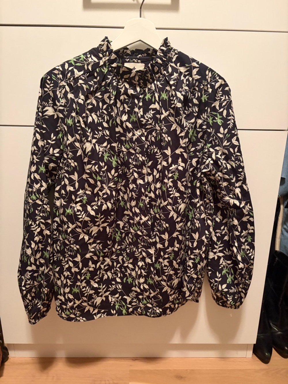 Tuckernuck Verdant Iris Avalon Blouse - Picture 4 of 7